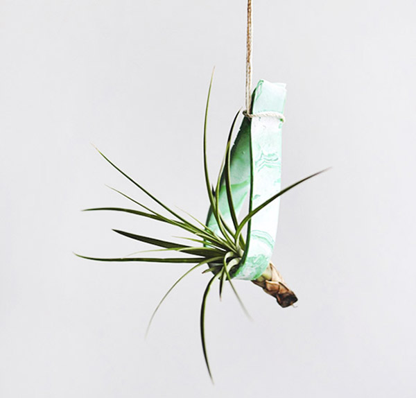 DIY Marbled Hanging Plant Holder by Delineate Your Dwelling