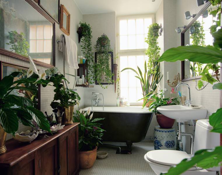 Plant-filled Bathroom, via The Brick House