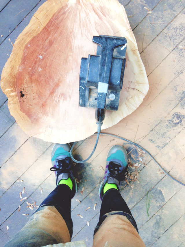 DIY Tree Slice Table || Jade and Fern
