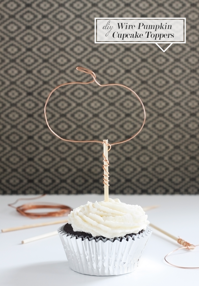 DIY Wire Pumpkin Cupcake Toppers || Jade and Fern via Paper n Stitch