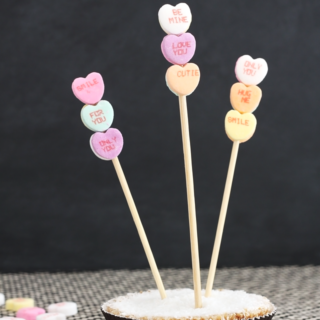 DIY Candy Heart Dessert Toppers @idlehandsawake
