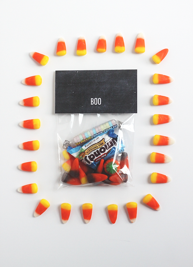 Minimal Halloween treat bag toppers - with printable! by Idle Hands Awake