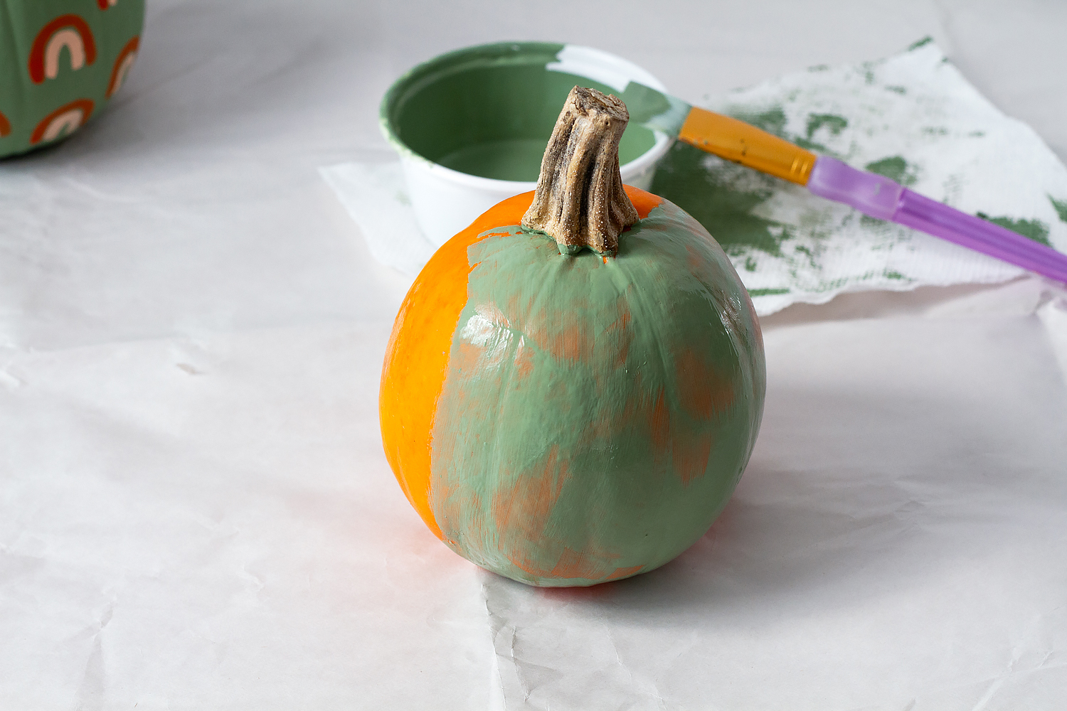 DIY painted arch pumpkins Step 1