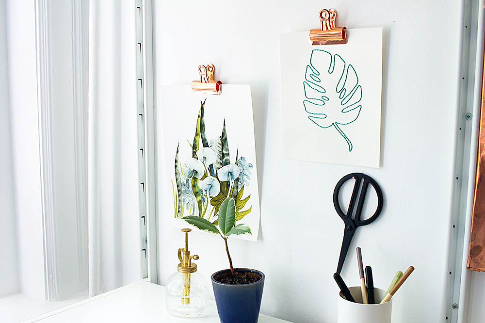 DIY Embroidered Monstera Leaf Print with free printable template